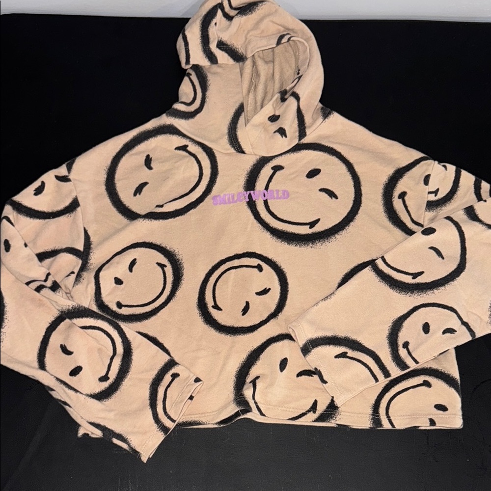 Smiley world  Hoodie in Beige and Black H& M